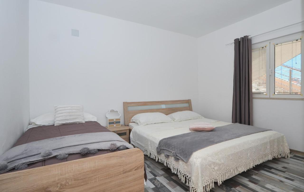 Apartments Luciano Seget Vranjica Luaran gambar
