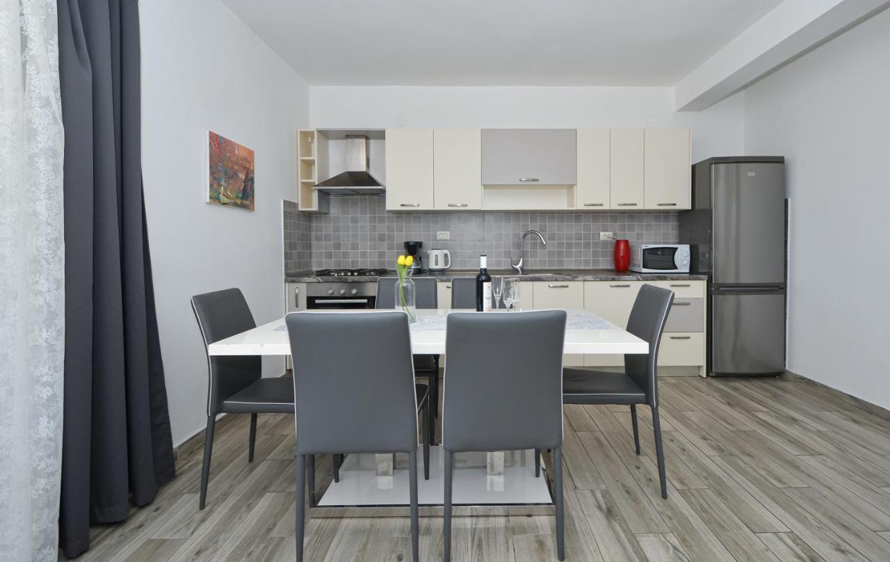 Apartments Luciano Seget Vranjica Luaran gambar