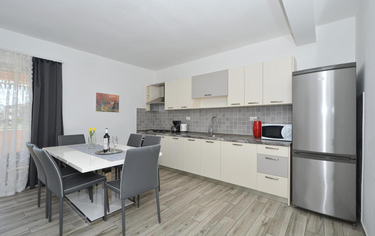 Apartments Luciano Seget Vranjica Luaran gambar