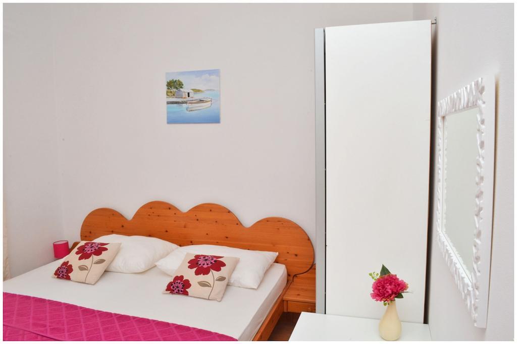 Apartments Luciano Seget Vranjica Bilik gambar